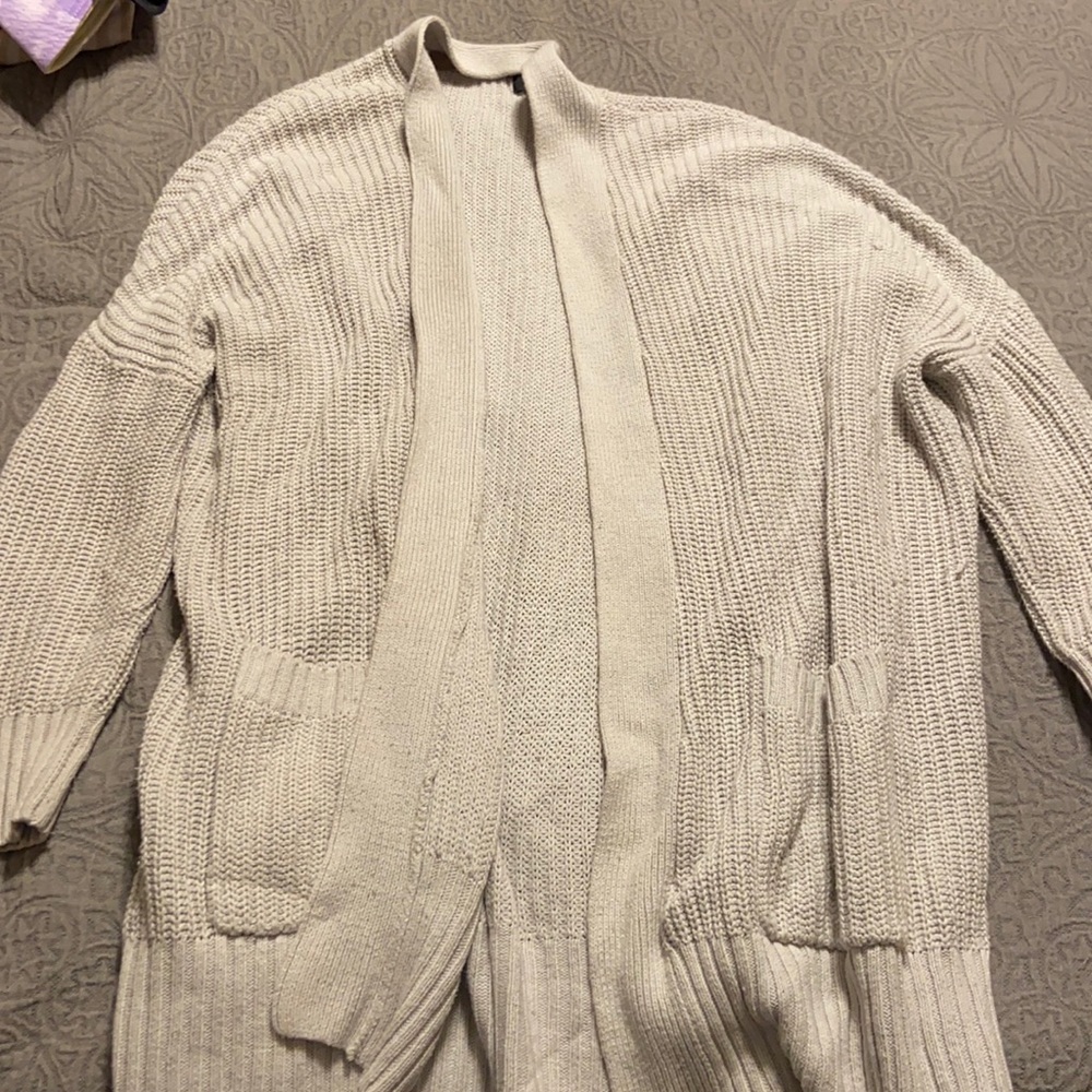 Beige sweater urban outfitters